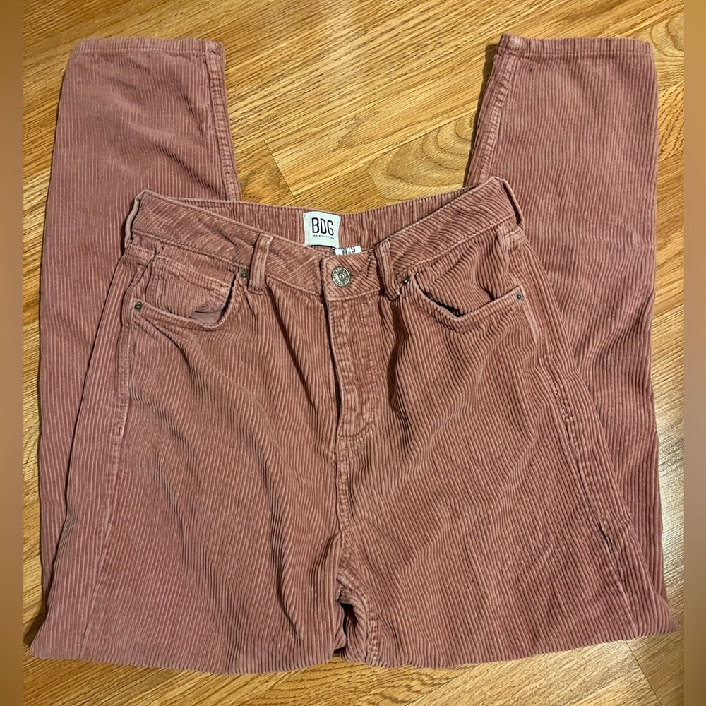 NWOT BDG corduroy mom jeans